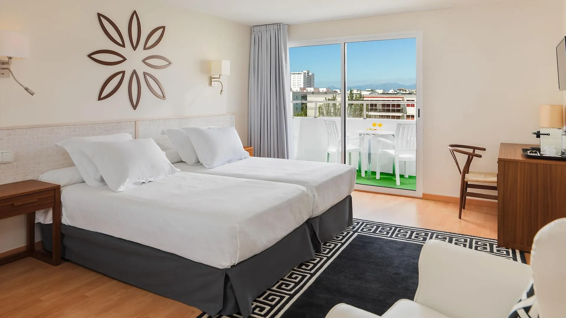 H10 Delfin - Adults Only Hotel Salou