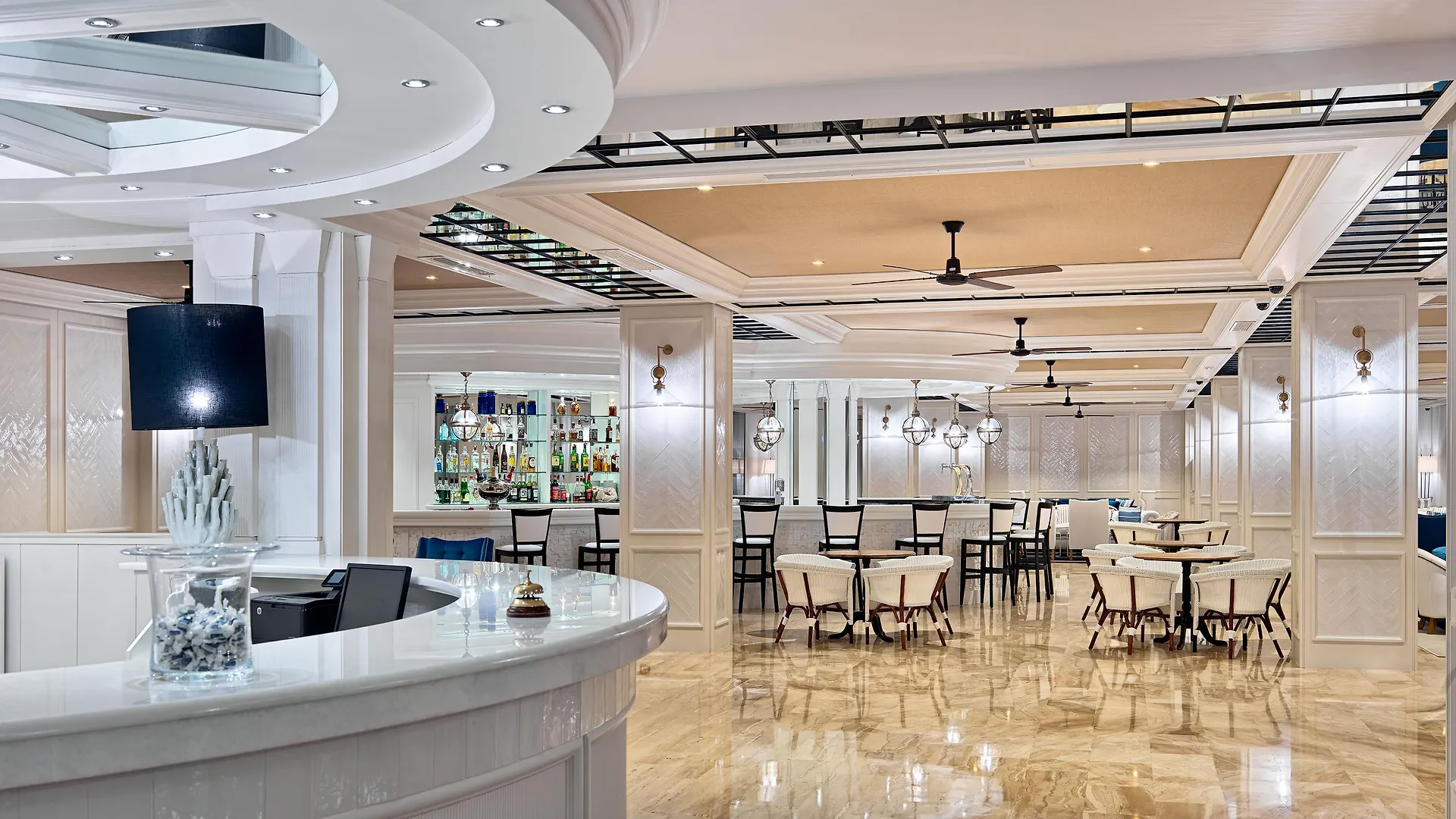 Hotel H10 Delfín - Adults Only Salou 4*,