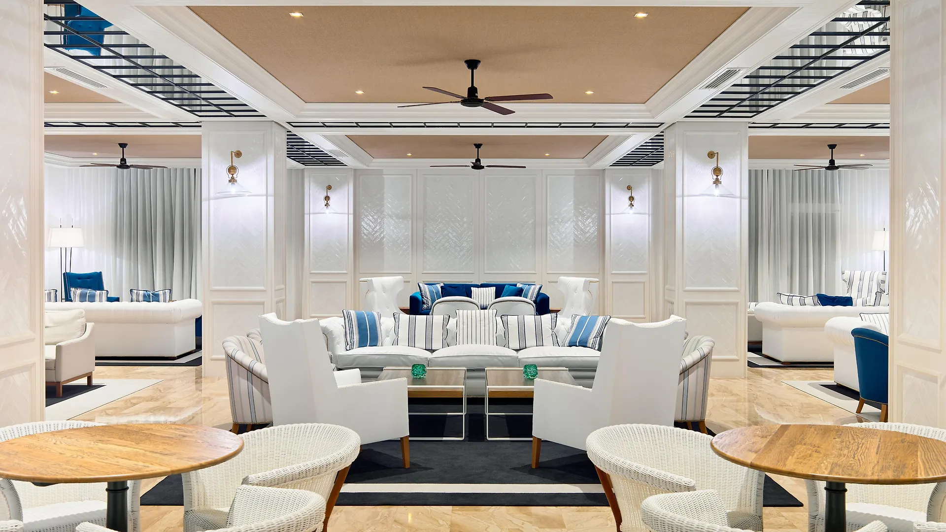 H10 Delfin - Adults Only Hotel Salou