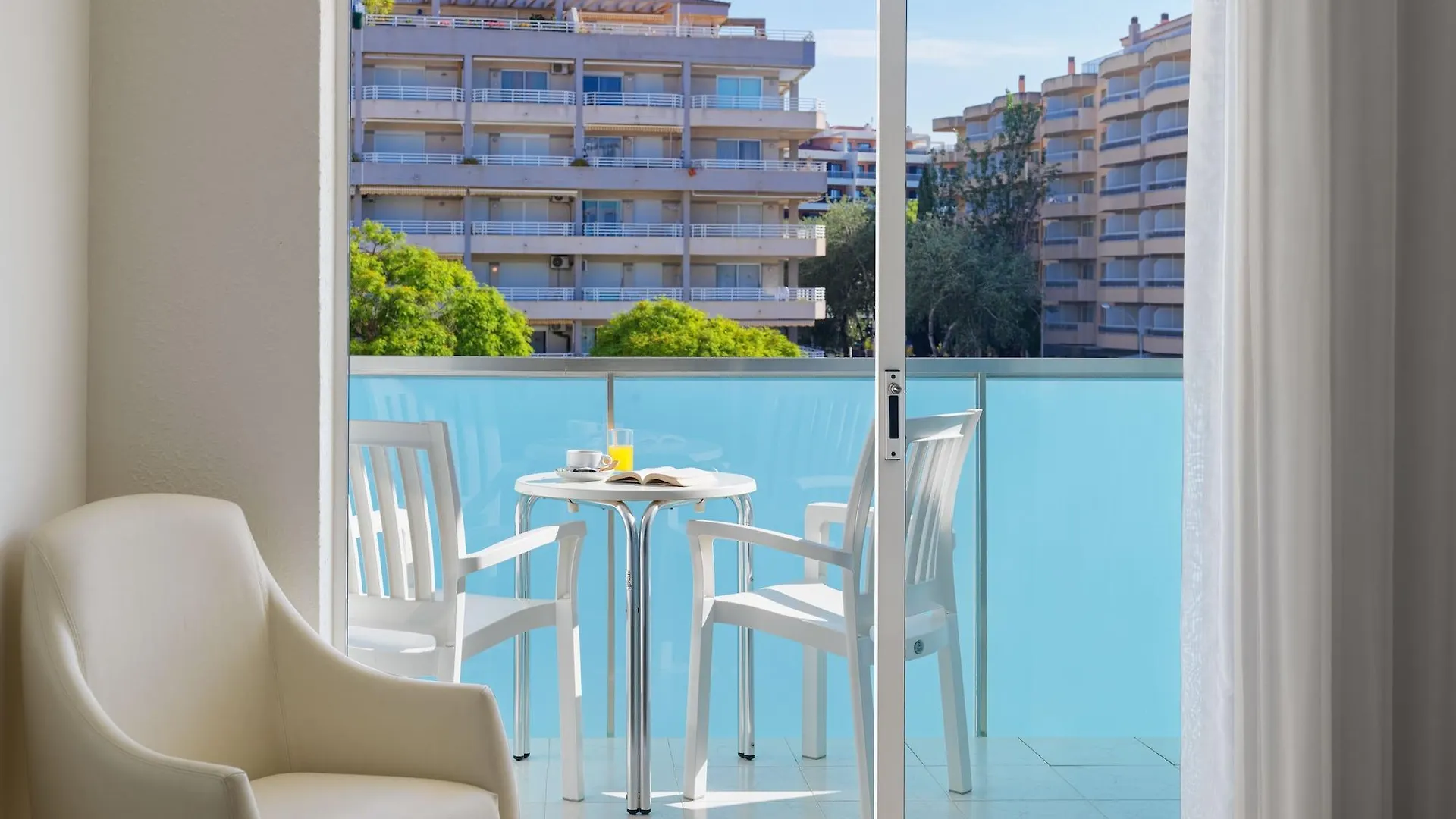Hotel H10 Delfín - Adults Only Salou